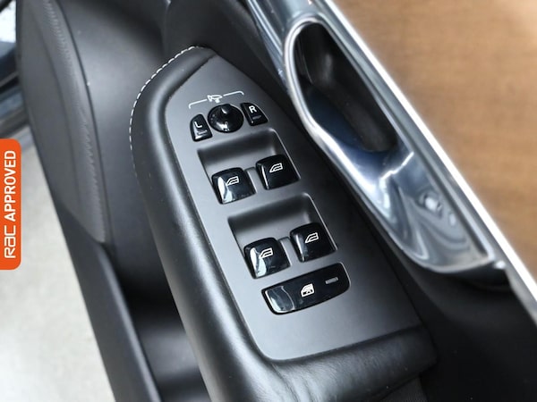 Used Volvo XC90 2018 for sale - 75628050: Photo 25