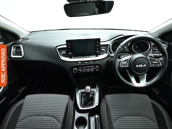 Used Kia XCeed 2023 for sale - 78459445: Photo