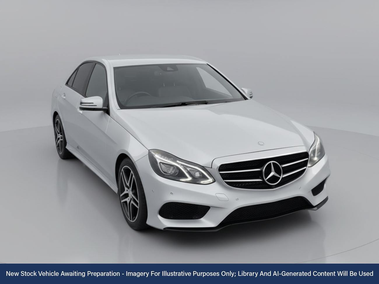 Used Mercedes-Benz E Class 2015 for sale - 76782925: Photo 1