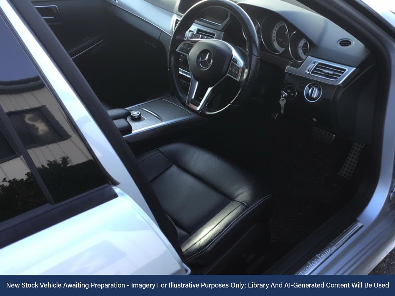 Used Mercedes-Benz E Class 2015 for sale - 76782925: Photo 3