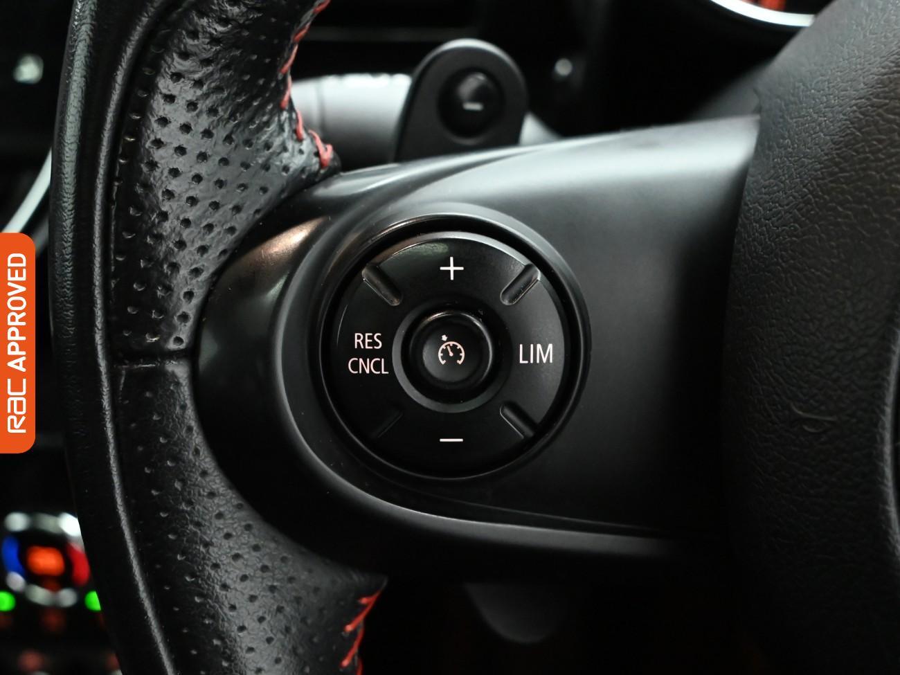 Used MINI Clubman 2016 for sale - 76685659: Photo 24