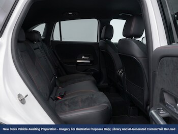 Used Mercedes-Benz EQA 2023 for sale - 78289289: Photo