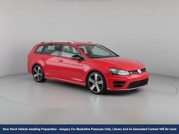 Used Volkswagen Golf 2016 for sale - 76535350: Photo