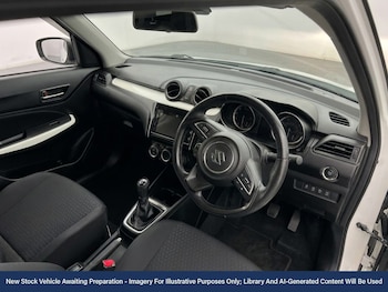 Used Suzuki Swift 2018 for sale - 78755208: Photo