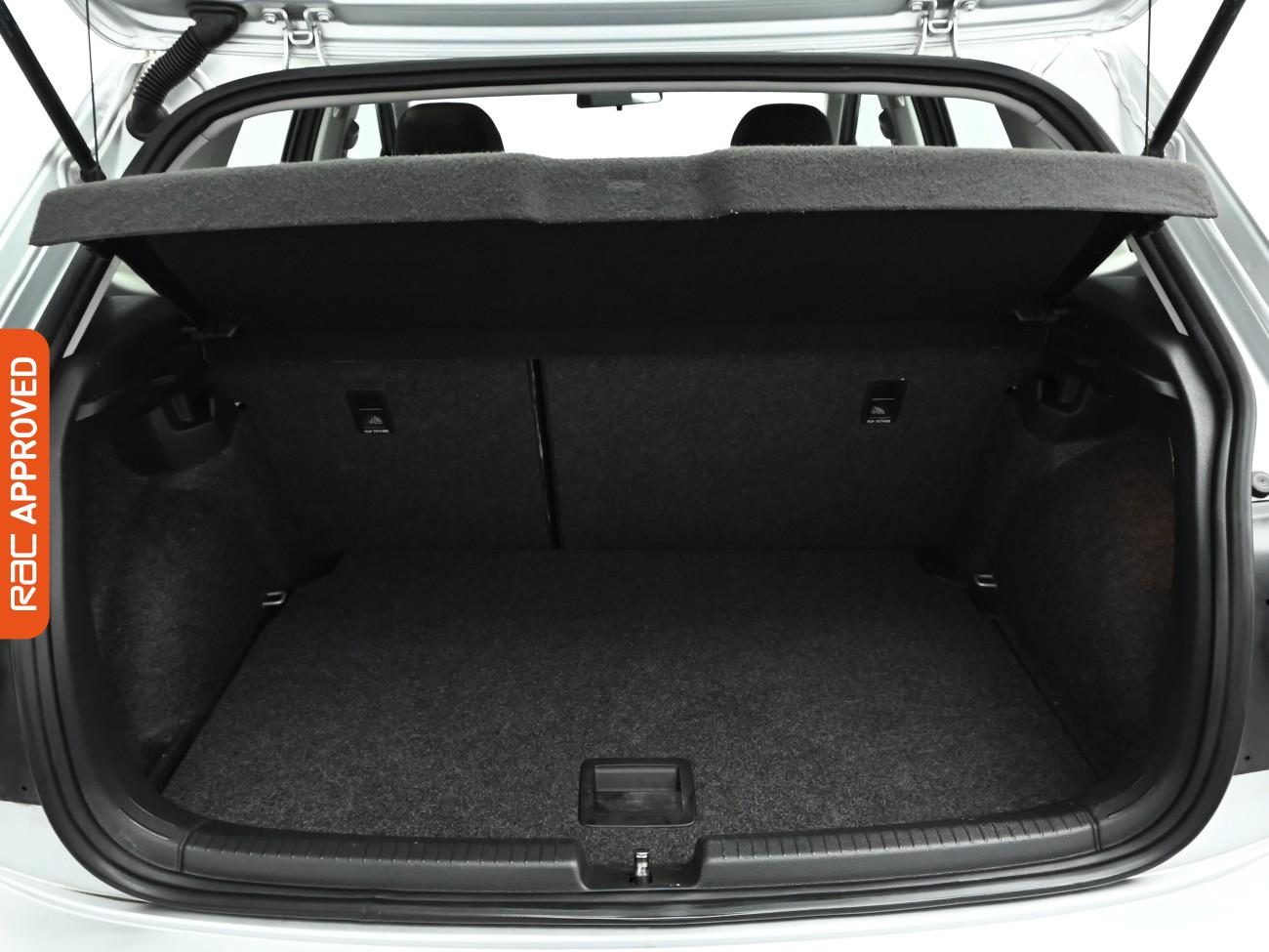 Used Volkswagen Polo 2019 for sale - 77666559: Photo 24