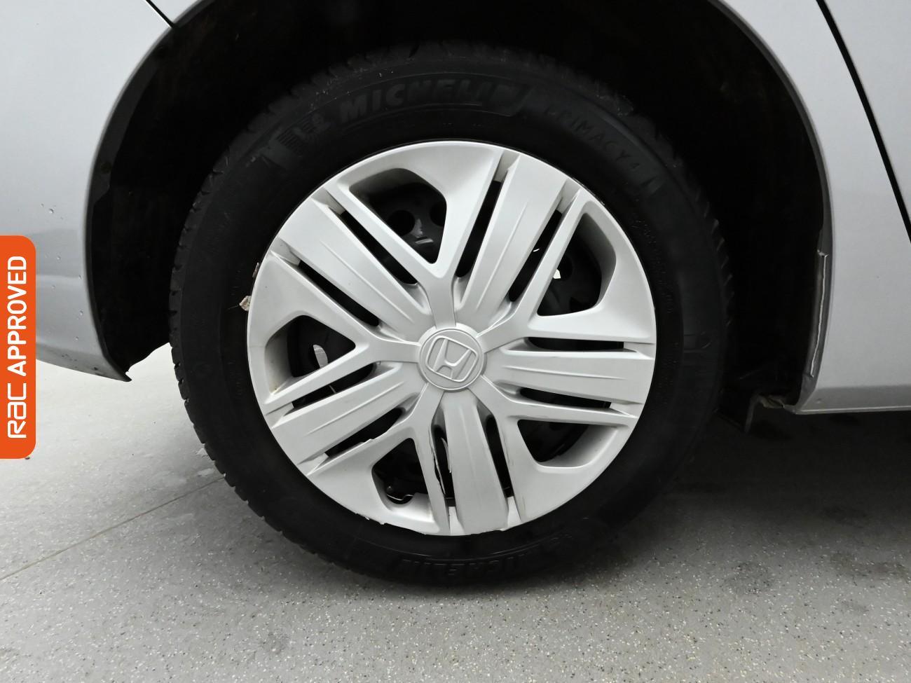 Used Honda Jazz 2019 for sale - 76629864: Photo 28