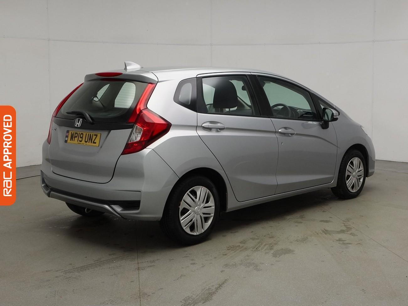 Used Honda Jazz 2019 for sale - 76629864: Photo 32