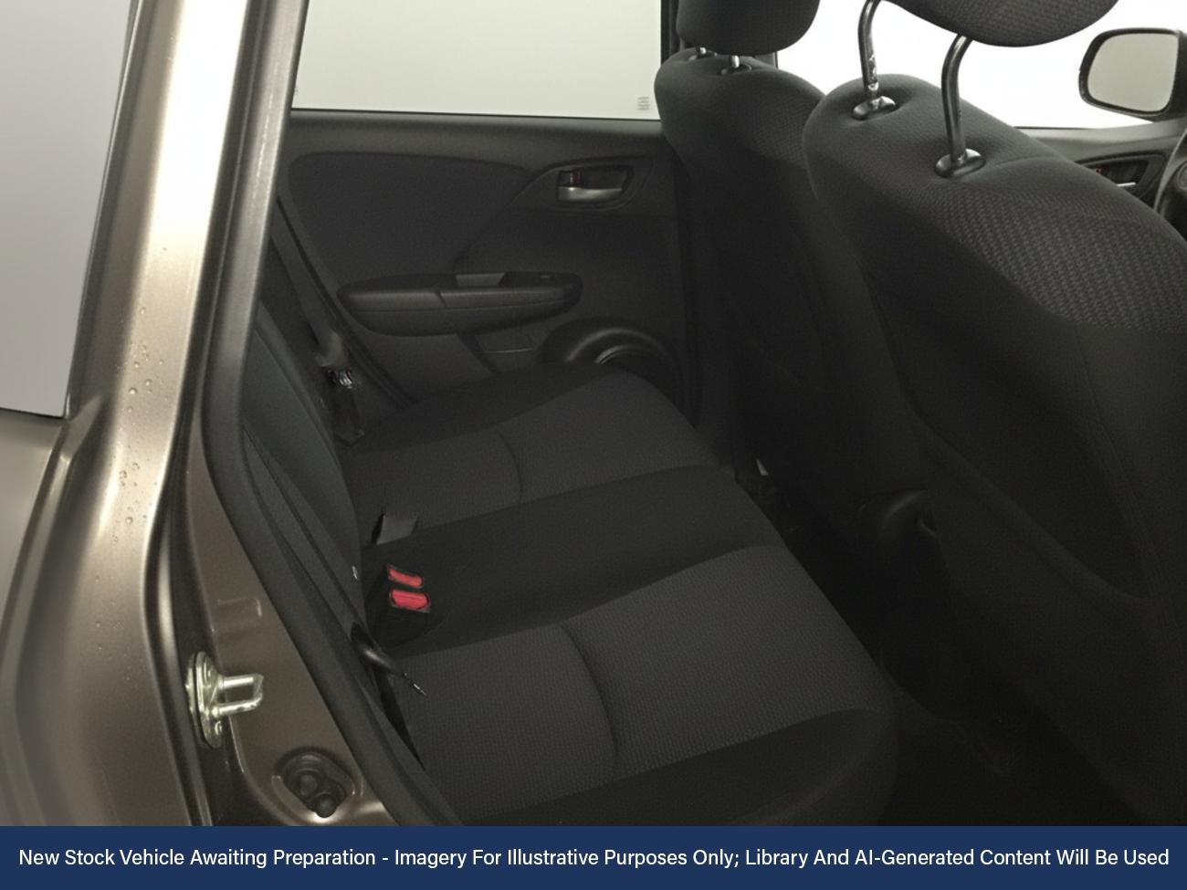 Used Honda Jazz 2014 for sale - 76782891: Photo 4