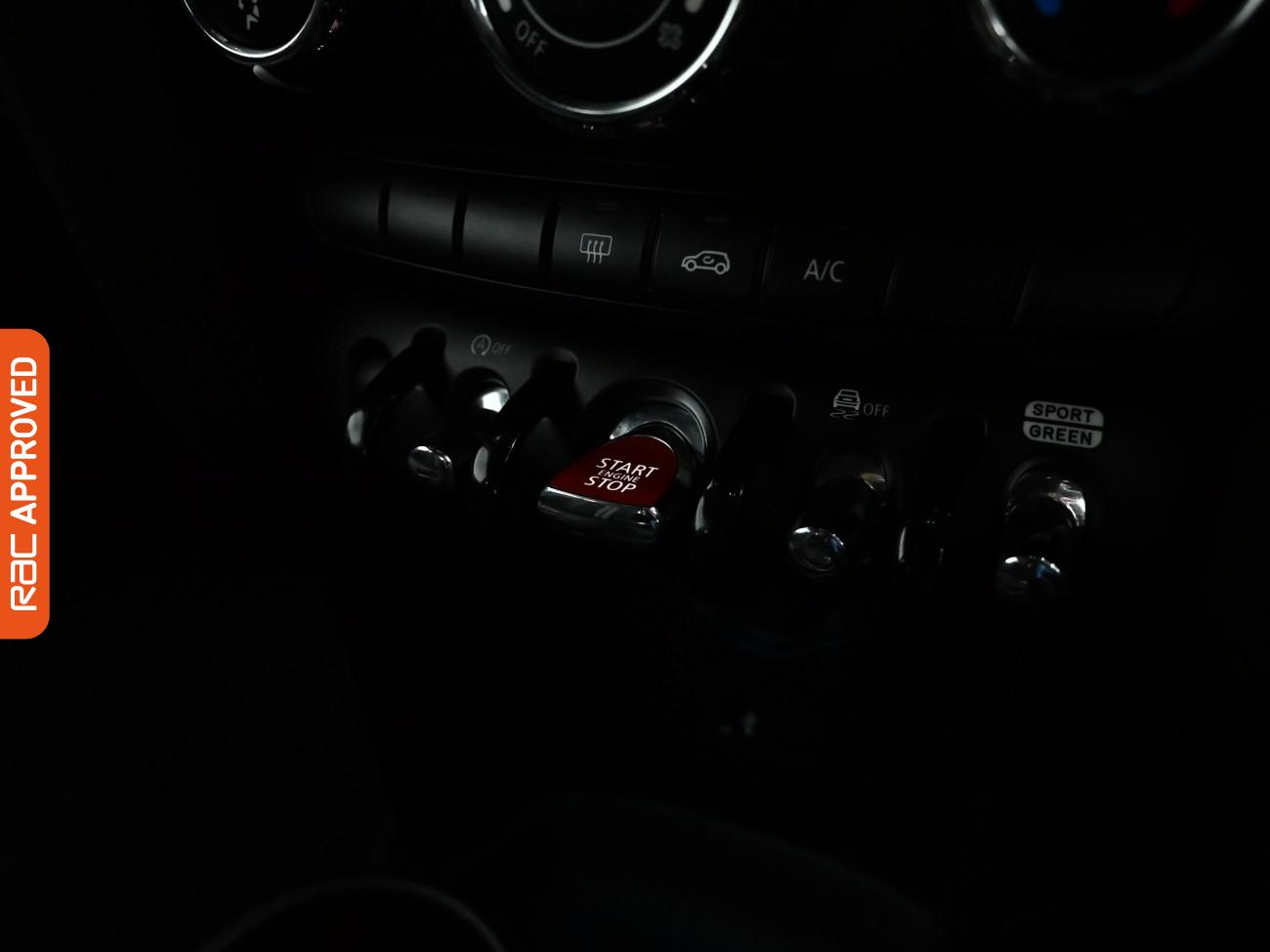 Used MINI Hatch 2021 for sale - 76819969: Photo 16