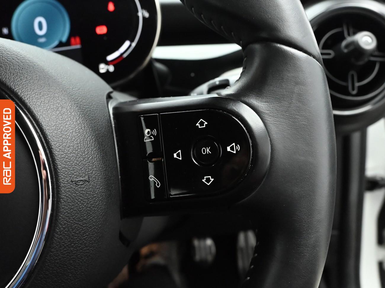 Used MINI Hatch 2021 for sale - 76819969: Photo 21