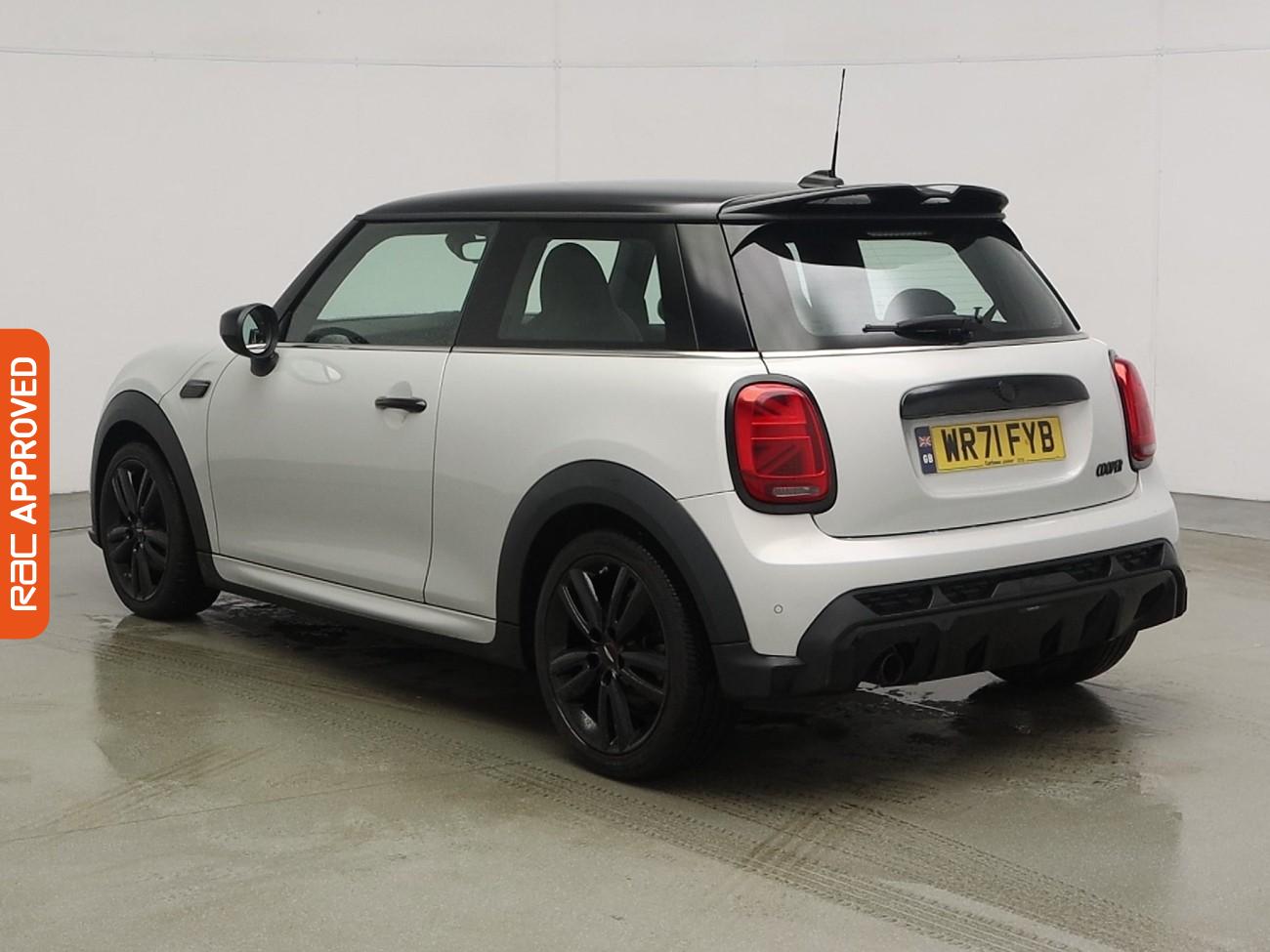 Used MINI Hatch 2021 for sale - 76819969: Photo 4