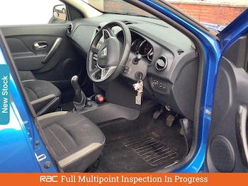 Used Dacia Sandero Stepway 2018 for sale - 75968446: Photo