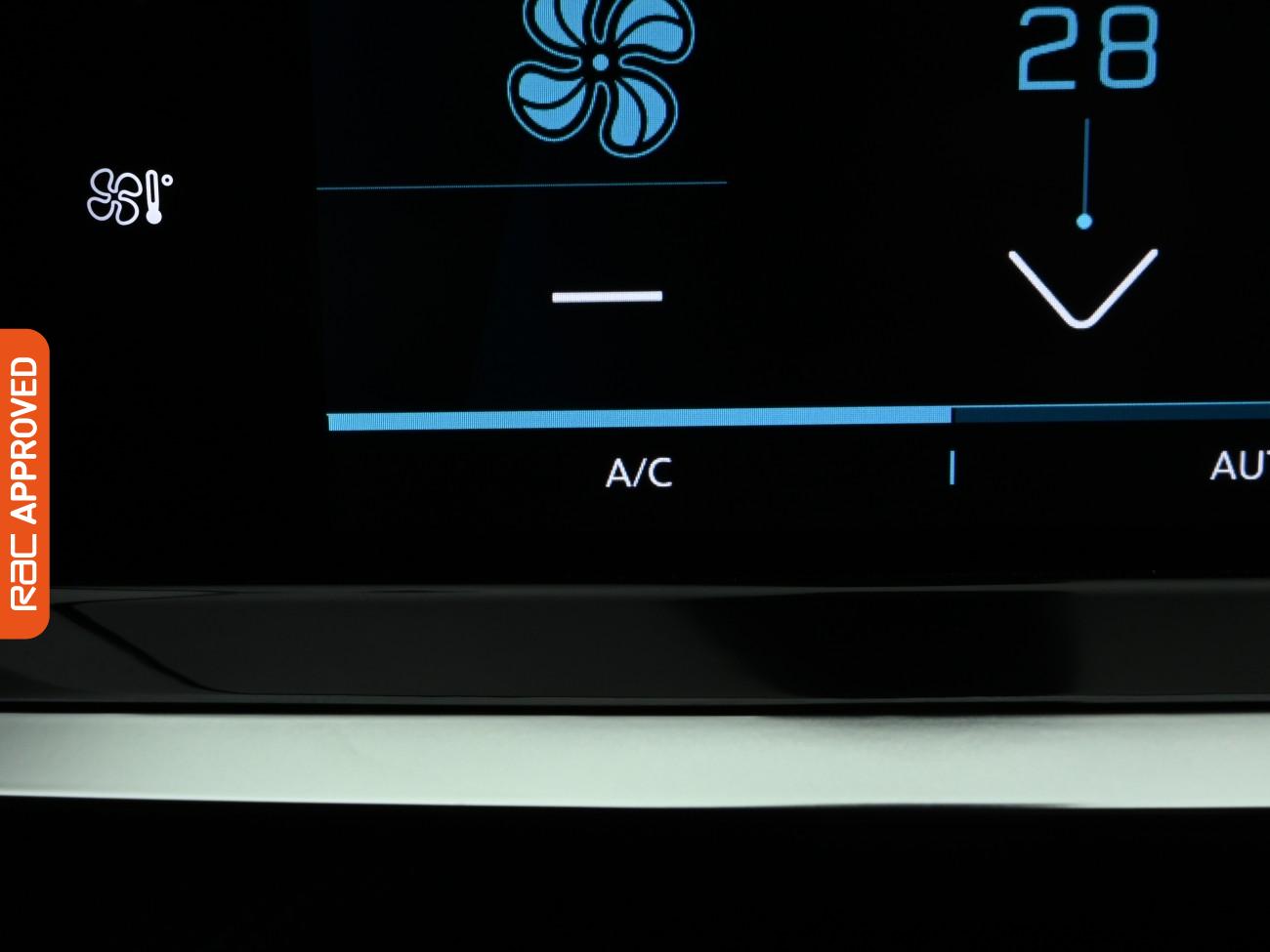 Used Peugeot E-208 2022 for sale - 77249508: Photo 19