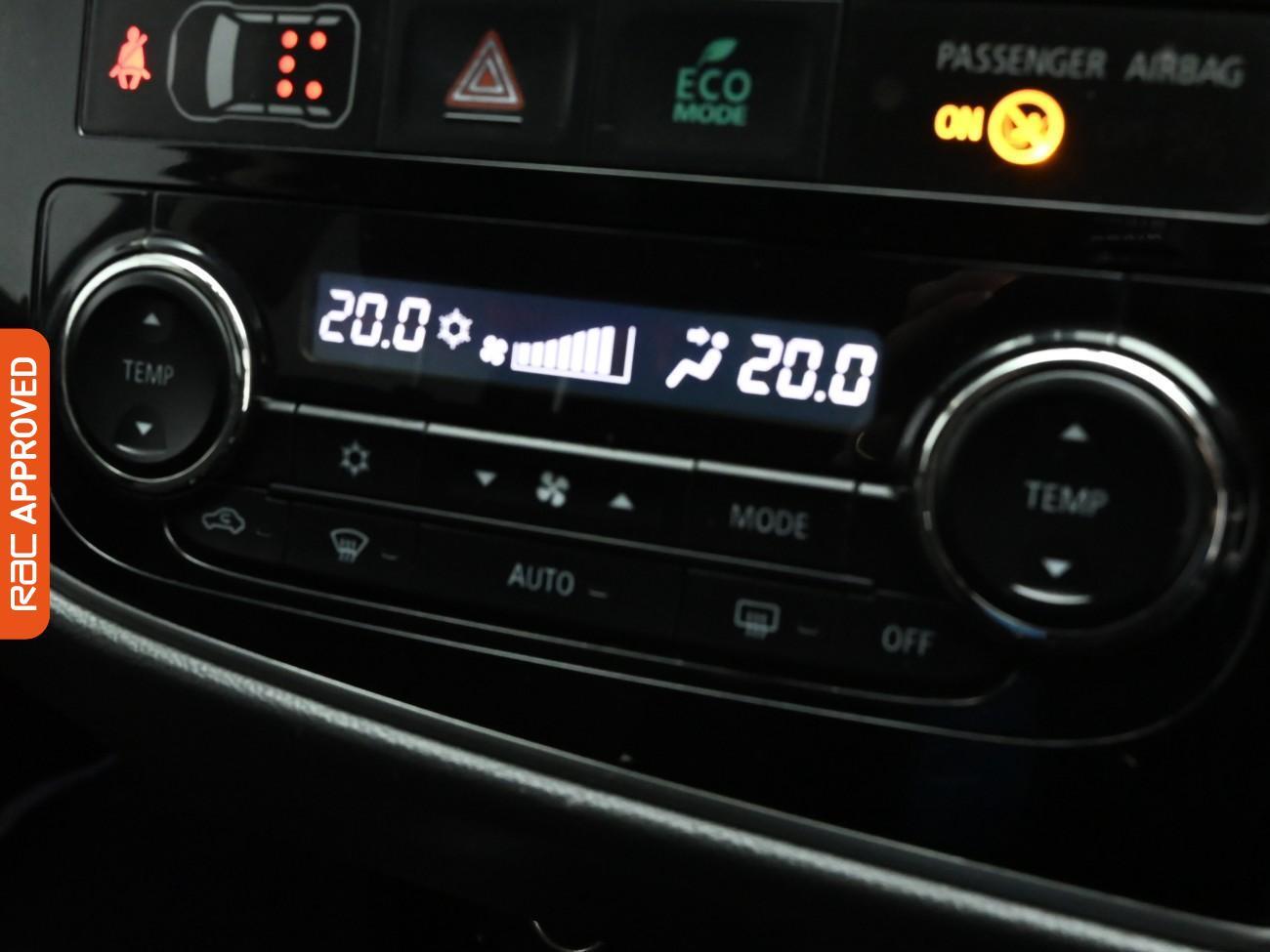 Used Mitsubishi Outlander 2016 for sale - 76782877: Photo 21