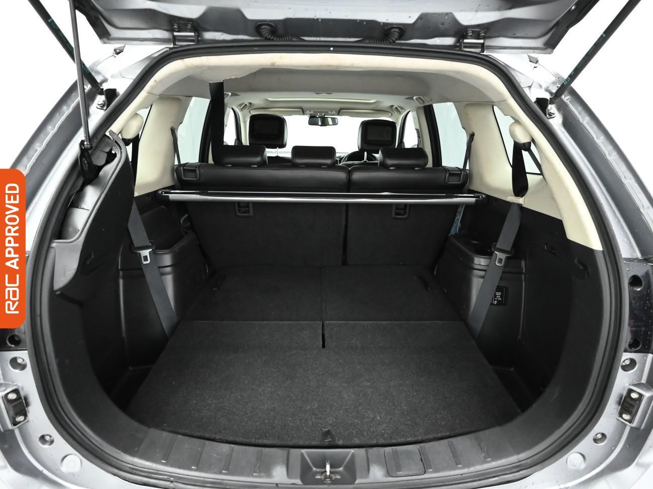 Used Mitsubishi Outlander 2016 for sale - 76782877: Photo 28