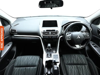 Used Mitsubishi Eclipse Cross 2019 for sale - 76164695: Photo 2