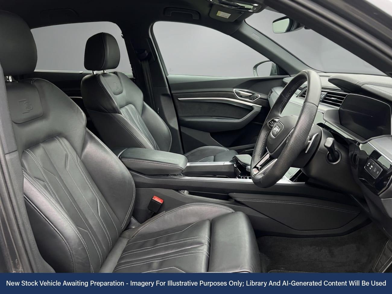 Used Audi e-tron 2021 for sale - 78163340: Photo 3