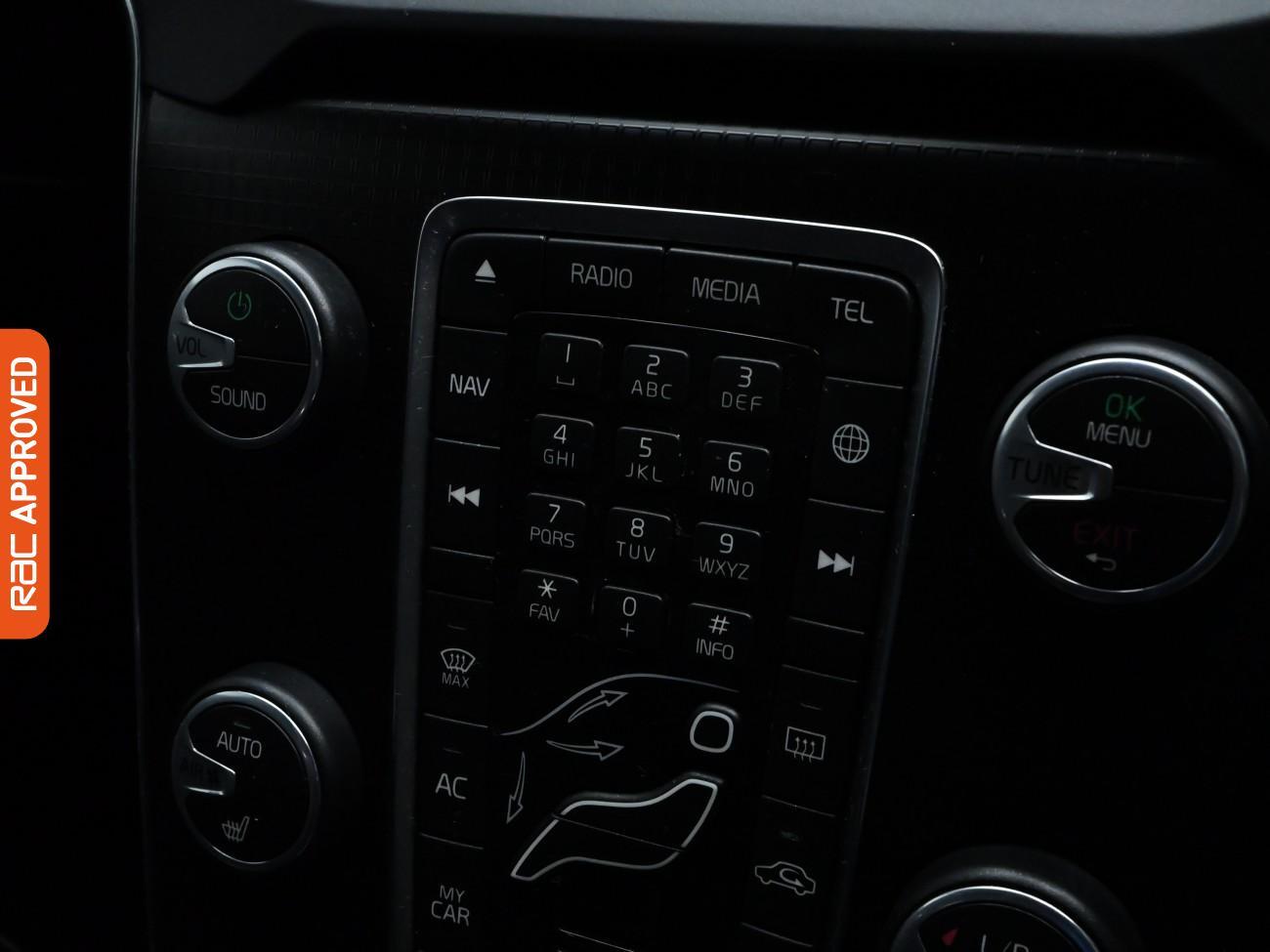 Used Volvo V40 2016 for sale - 76113726: Photo 15