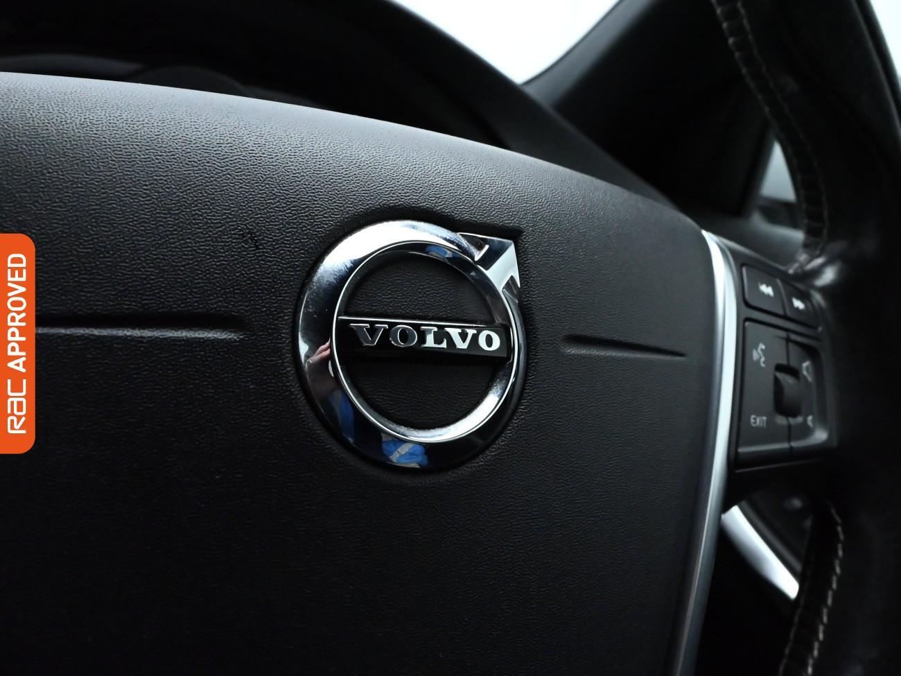 Used Volvo V40 2016 for sale - 76113726: Photo 21