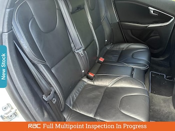 Used Volvo V40 2016 for sale - 76113726: Photo 4