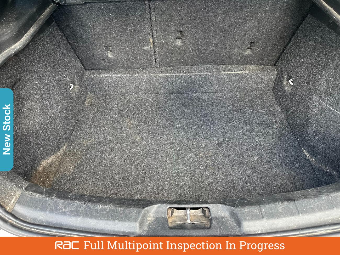 Used Volvo V40 2016 for sale - 76113726: Photo 7