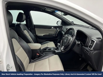 Used Kia Sportage 2017 for sale - 79272802: Photo