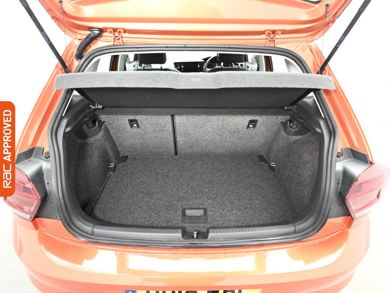 Used Volkswagen Polo 2018 for sale - 76774632: Photo 12