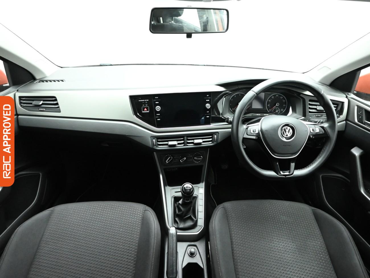 Used Volkswagen Polo 2018 for sale - 76774632: Photo 2