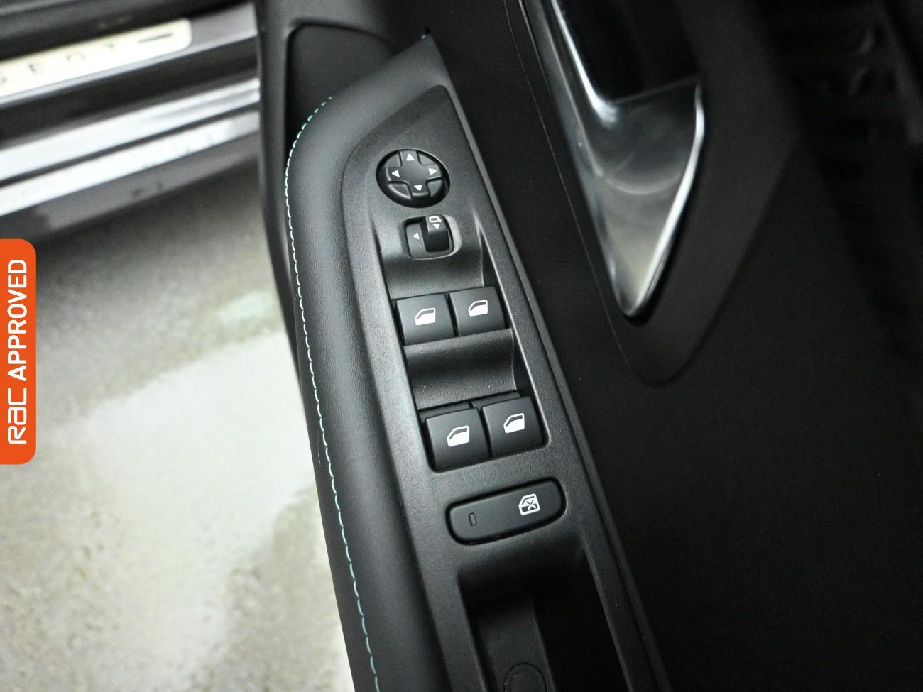 Used Peugeot 208 2023 for sale - 77820249: Photo 25