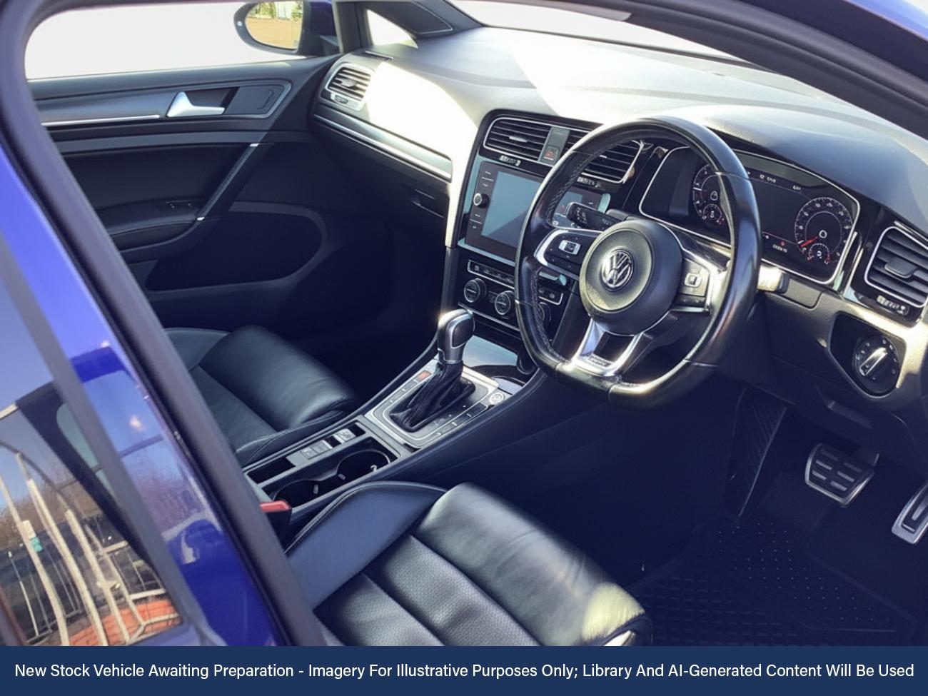 Used Volkswagen Golf 2018 for sale - 76697551: Photo 3