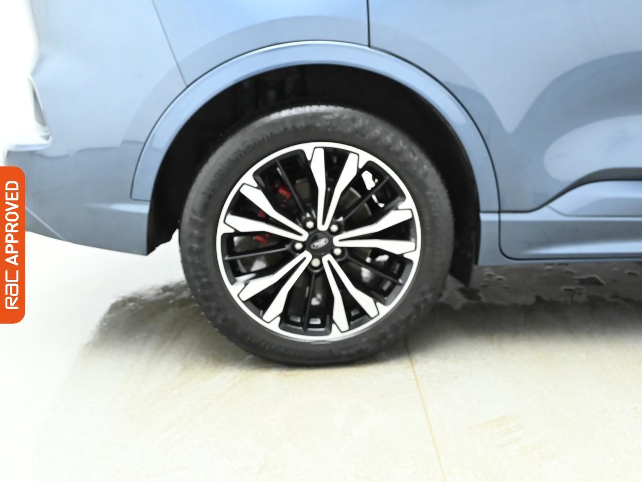 Used Ford Kuga 2022 for sale - 77535429: Photo 32