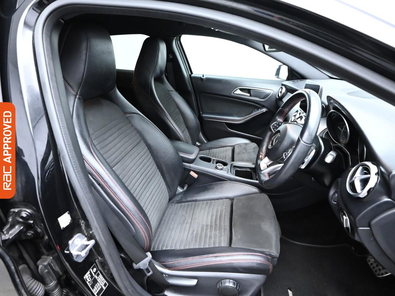 Used Mercedes-Benz GLA 2019 for sale - 76411560: Photo 12