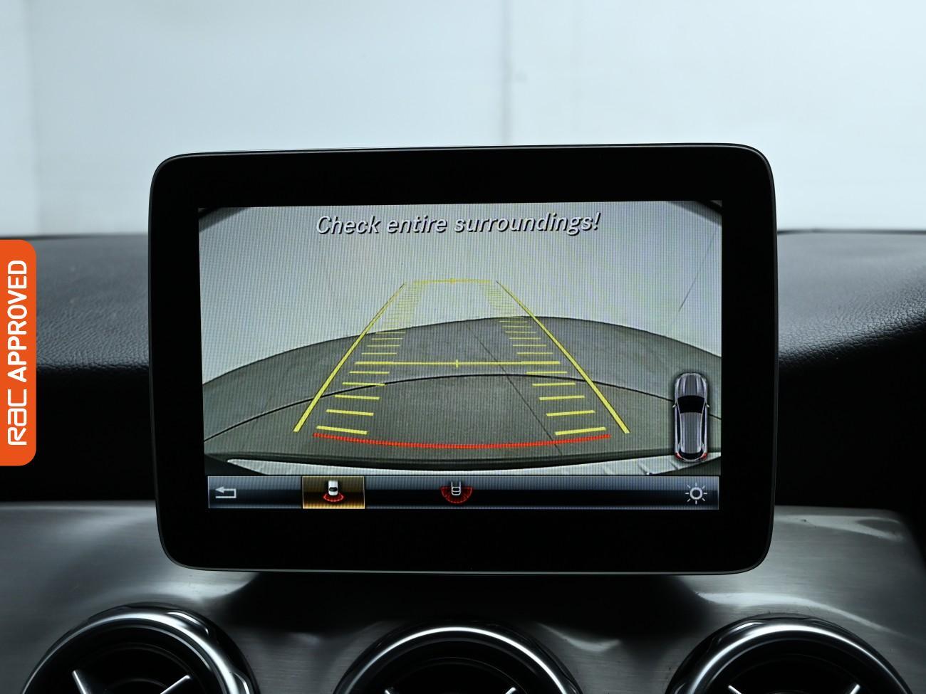 Used Mercedes-Benz GLA 2019 for sale - 76411560: Photo 3