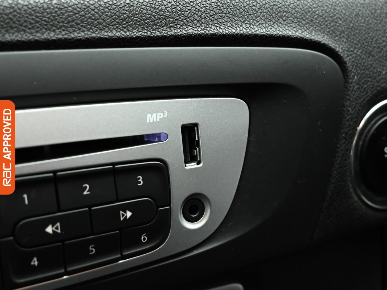 Used Renault Grand Scenic 2016 for sale - 77249567: Photo 16