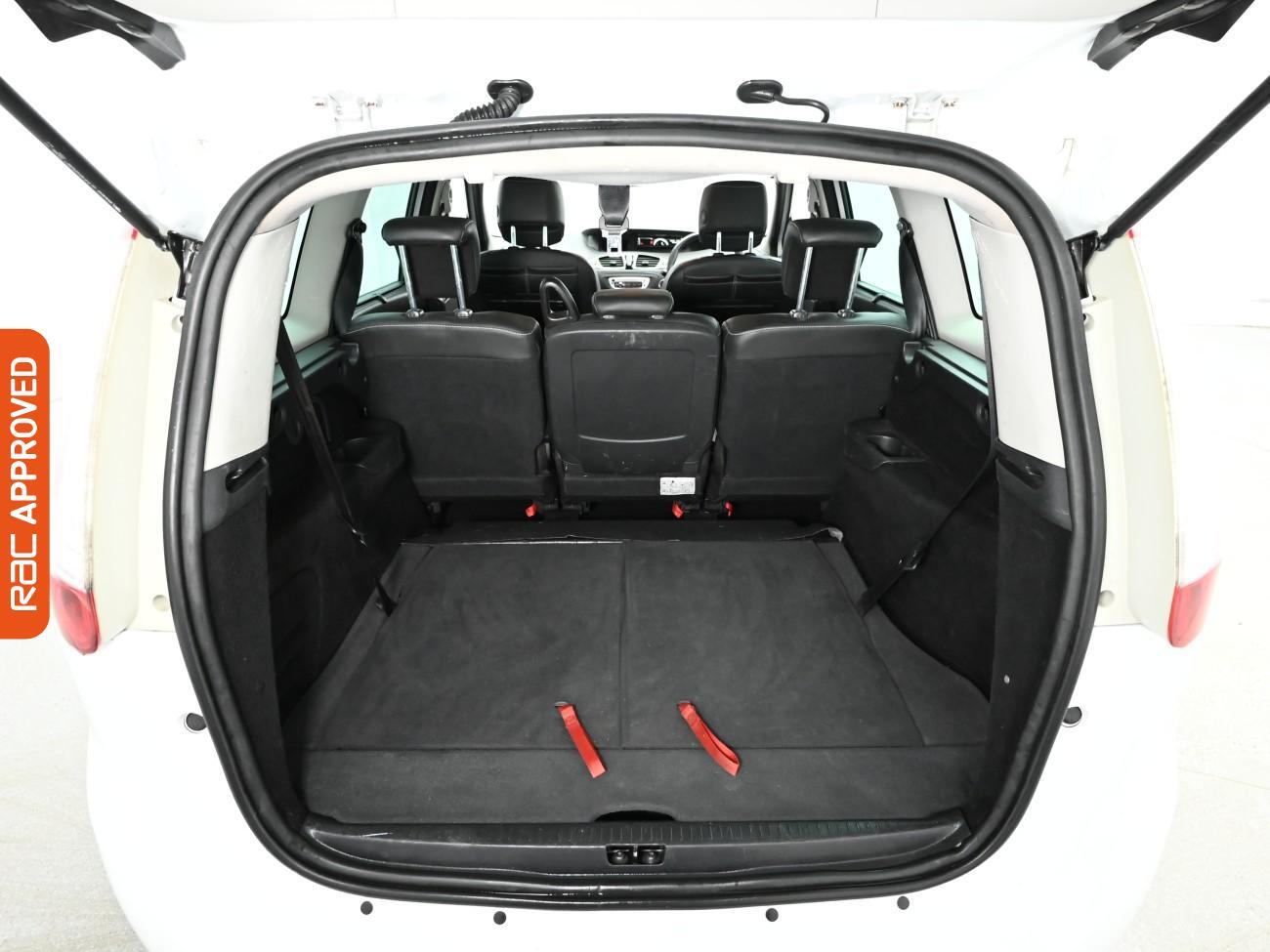 Used Renault Grand Scenic 2016 for sale - 77249567: Photo 25