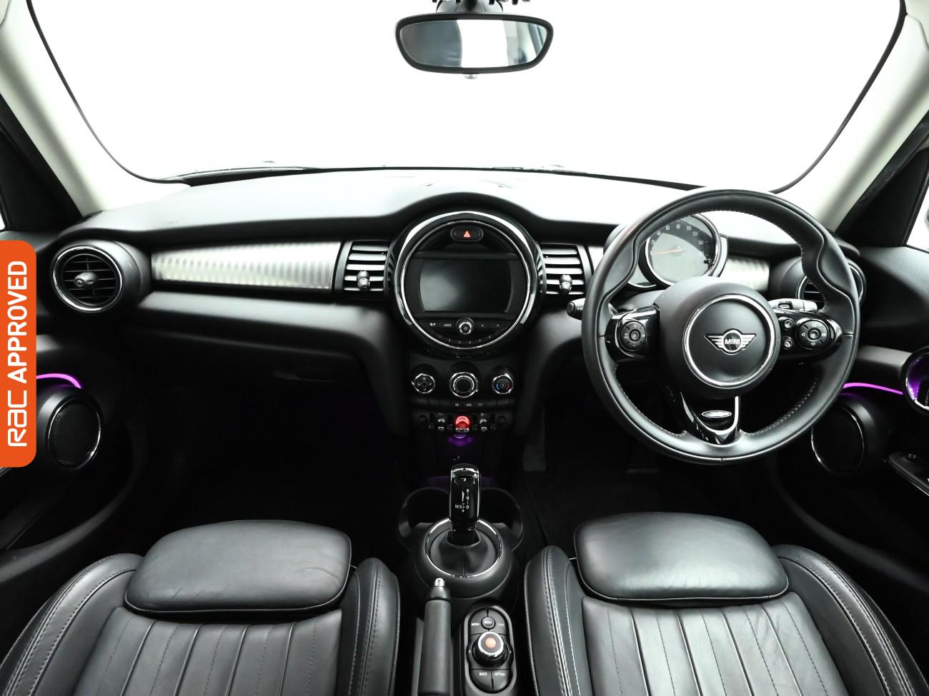 Used MINI Hatch 2020 for sale - 77080093: Photo 2