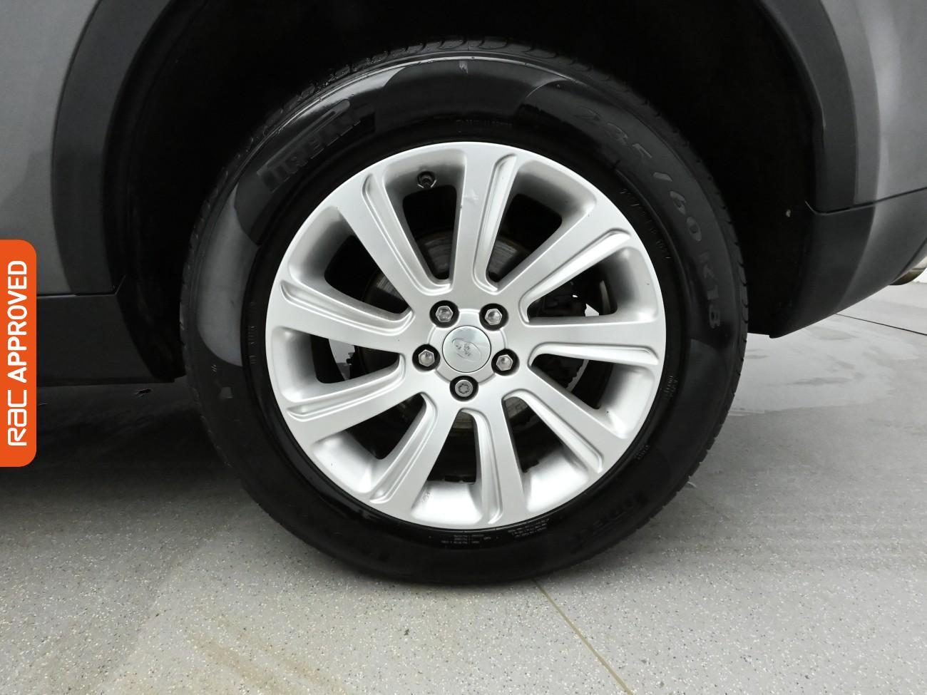 Used Land Rover Discovery Sport 2016 for sale - 77172663: Photo 15