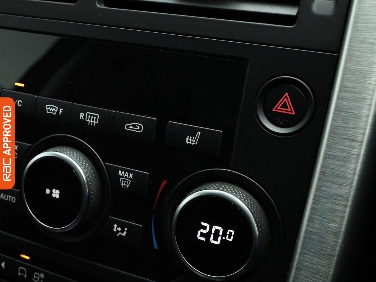 Used Land Rover Discovery Sport 2016 for sale - 77172663: Photo 16