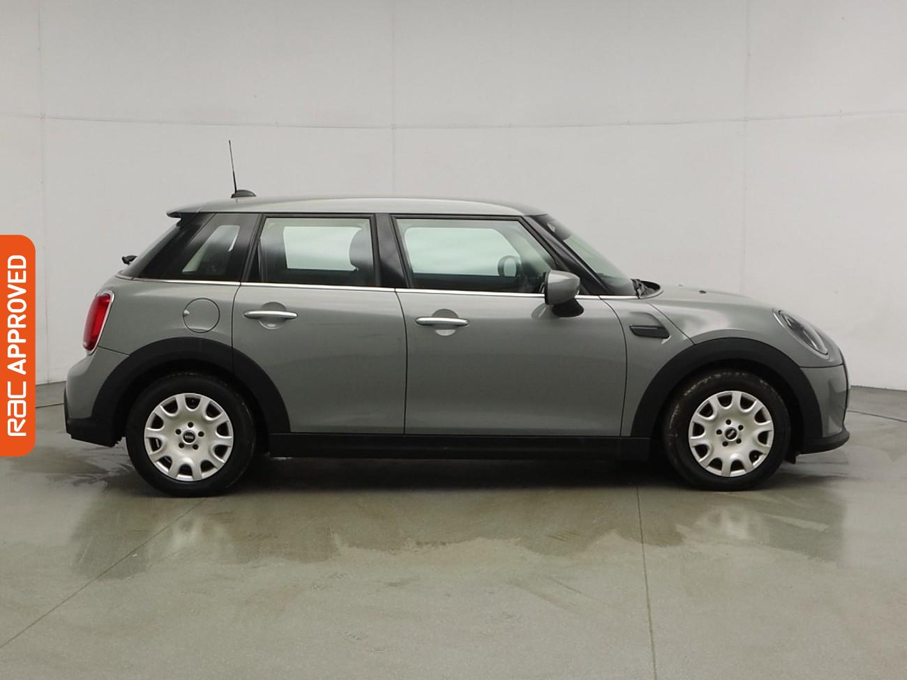 Used MINI Hatch 2022 for sale - 76495461: Photo 6