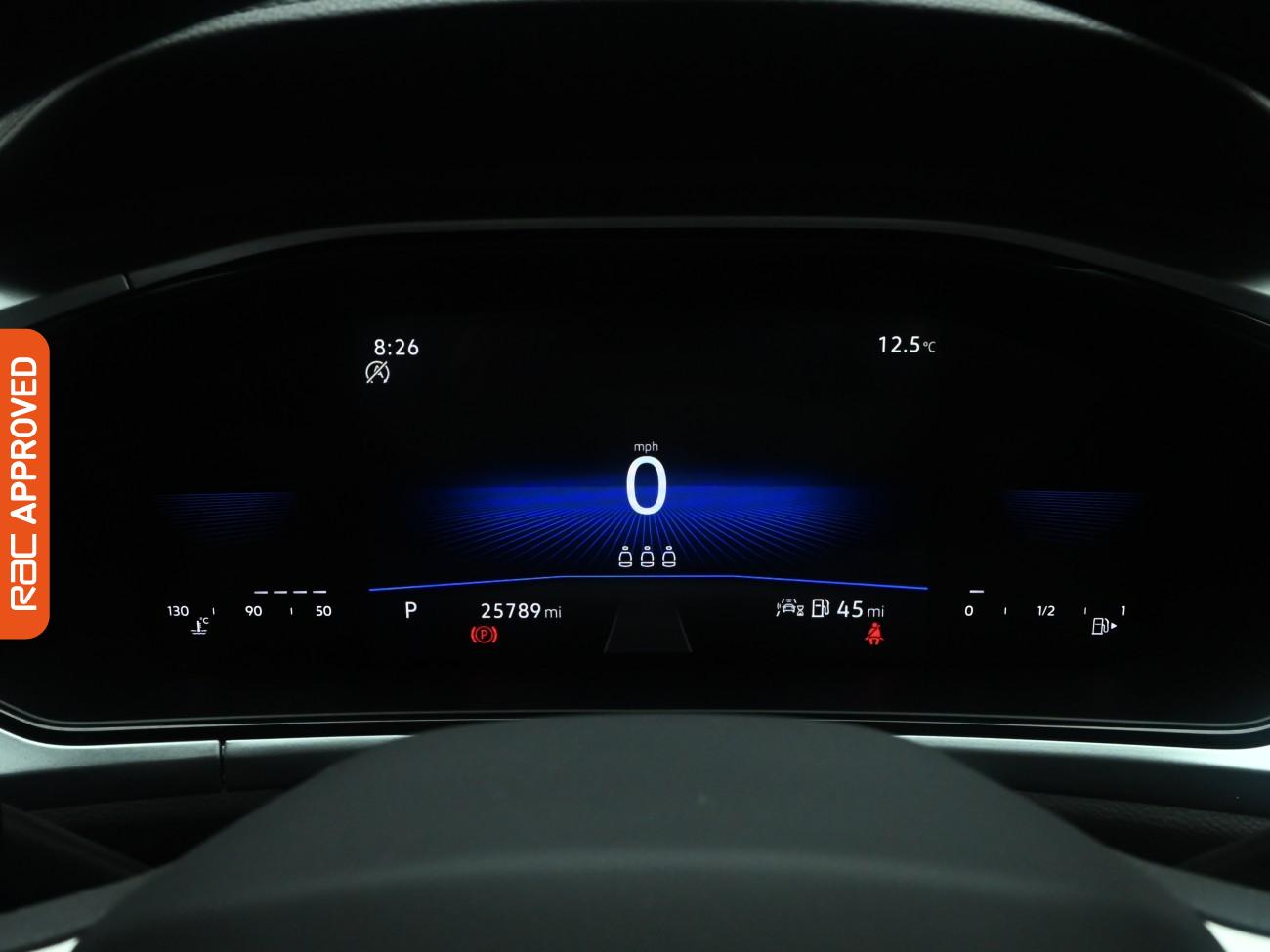 Used Volkswagen T-Roc 2023 for sale - 76535317: Photo 11