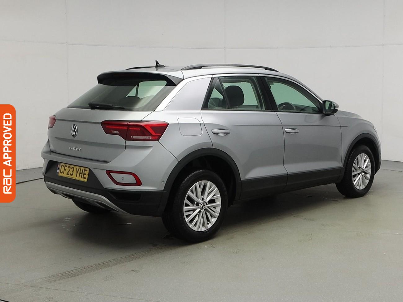 Used Volkswagen T-Roc 2023 for sale - 76535317: Photo 29