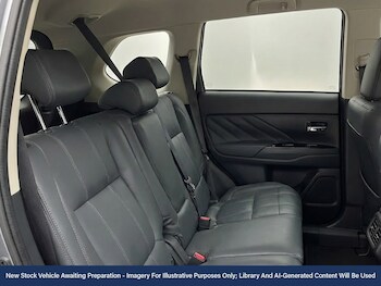 Used Mitsubishi Outlander 2016 for sale - 77829421: Photo