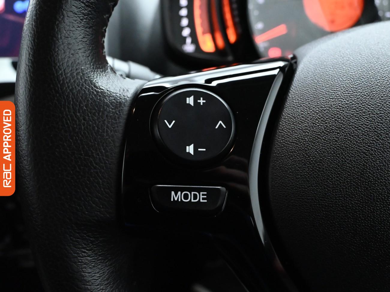 Used Toyota AYGO 2021 for sale - 76502946: Photo 24