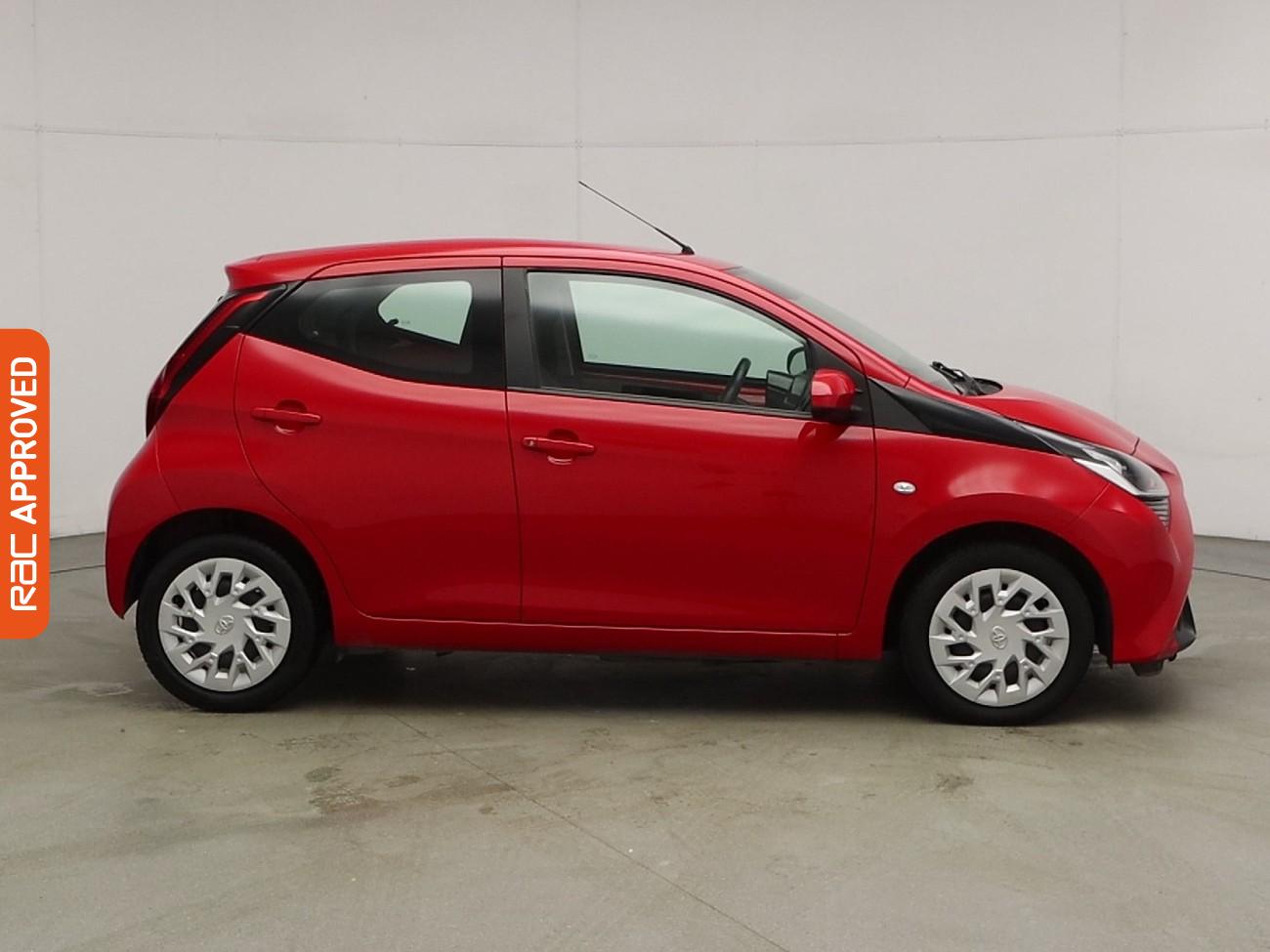 Used Toyota AYGO 2021 for sale - 76502946: Photo 6