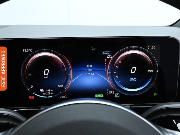 Used Mercedes-Benz EQA 2023 for sale - 76298715: Photo 12