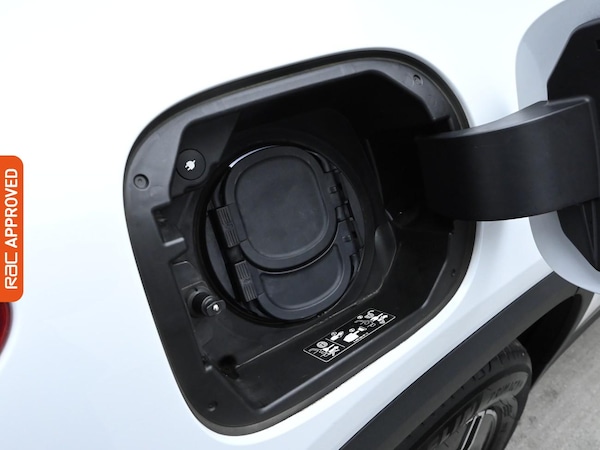 Used Mercedes-Benz EQA 2023 for sale - 76298715: Photo 15