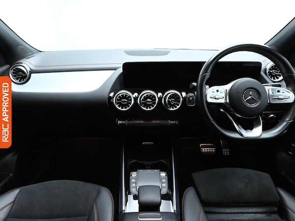 Used Mercedes-Benz EQA 2023 for sale - 76298715: Photo 2