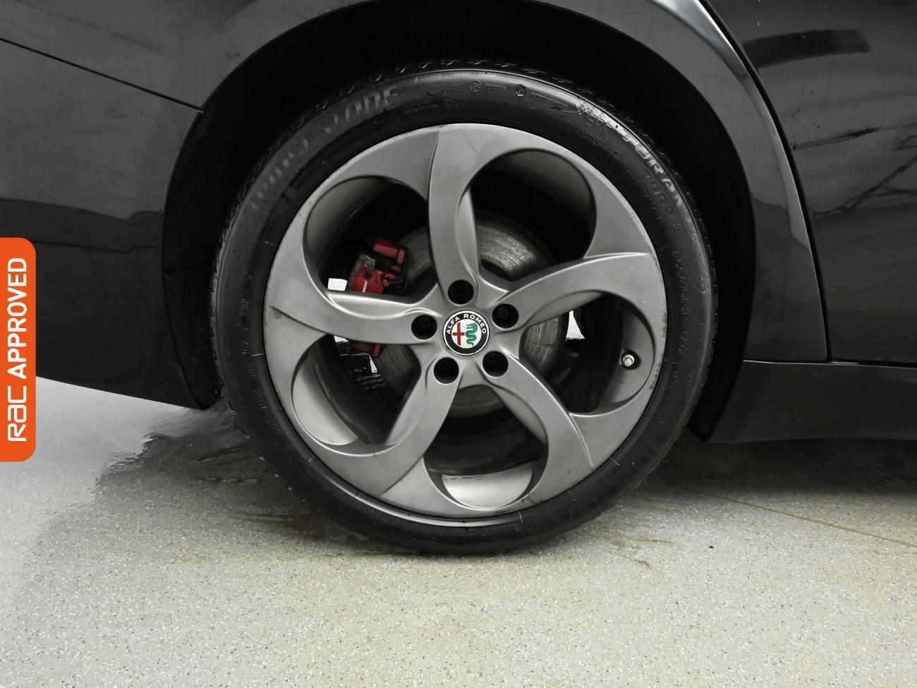 Used Alfa Romeo Giulia 2017 for sale - 78132354: Photo 31