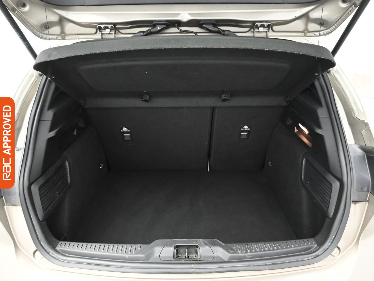 Used Ford Focus 2019 for sale - 76916320: Photo 13