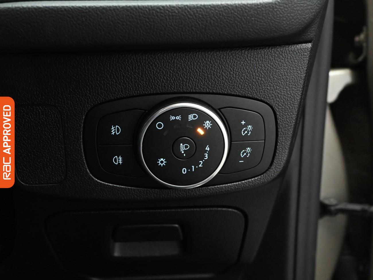 Used Ford Focus 2019 for sale - 76916320: Photo 17